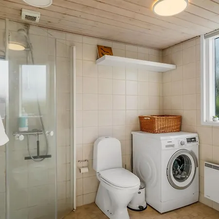 Diderik - 20m To The Fjord By Interhome *