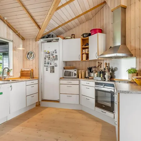 Diderik - 20m To The Fjord By Interhome Ferienhaus